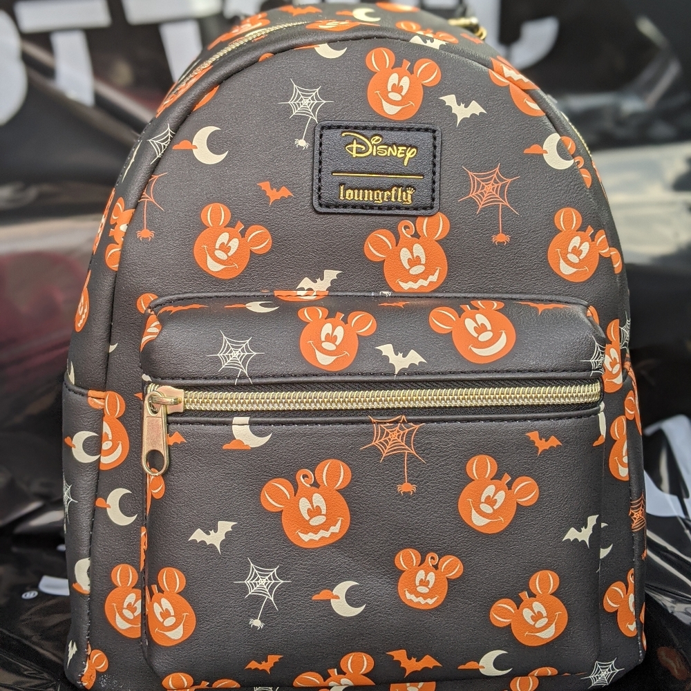 Loungfly Micky pumpkin Halloween backpack